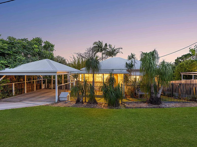Entry Level Quaint Queenslander - Enjoy Village Living