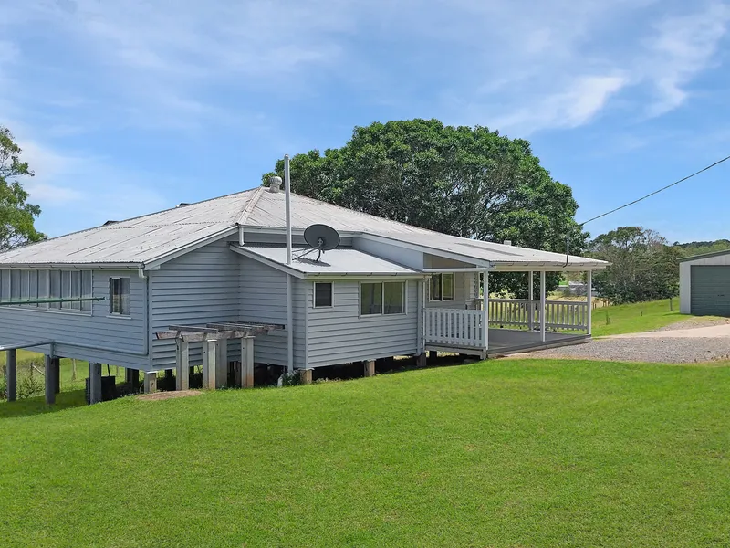 Country Living At Its Best!