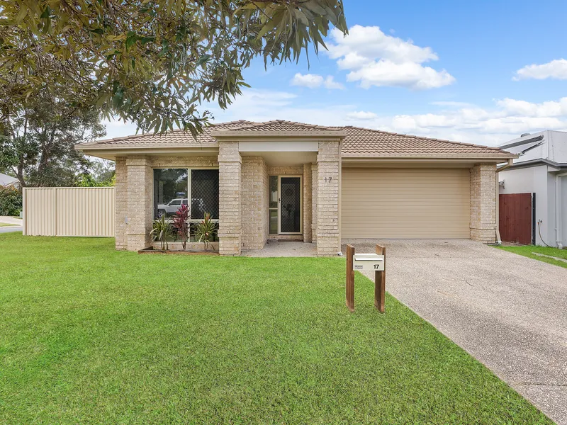 4-Bedroom Family Home, with Side Access and Separate Living in Woodvale!