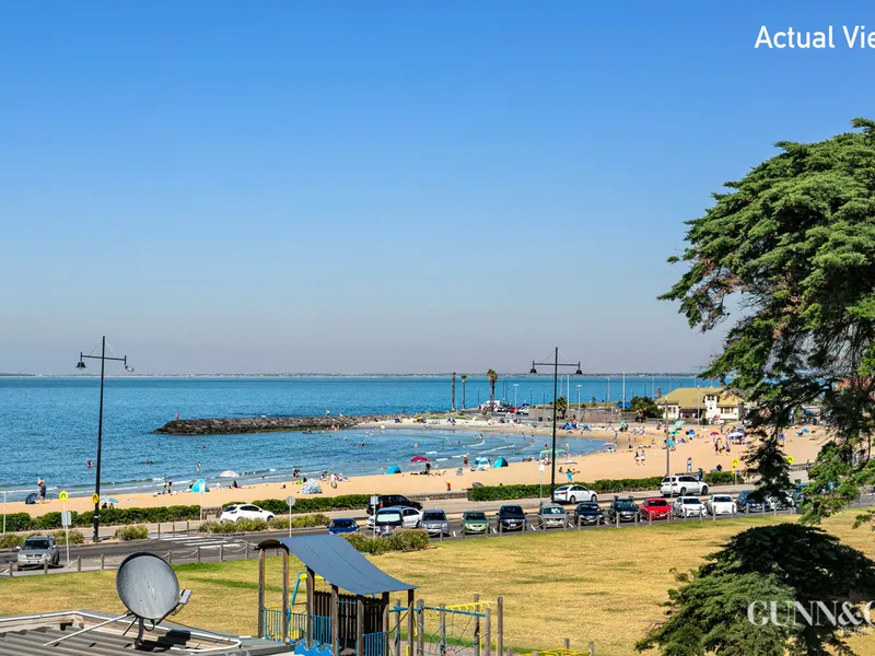 Sit back and enjoy some of the most breath taking views Williamstown has to offer.