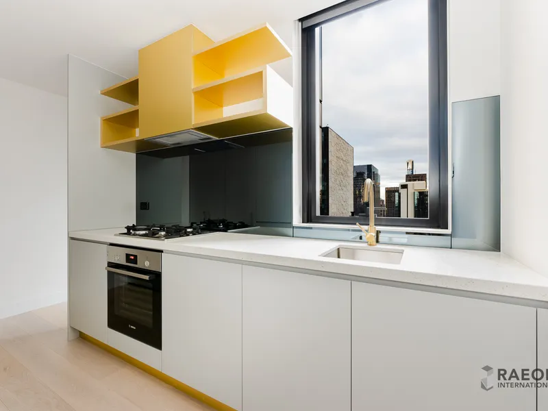 Brand New One Bedroom Plus Study Minutes Away from Victoria Market!