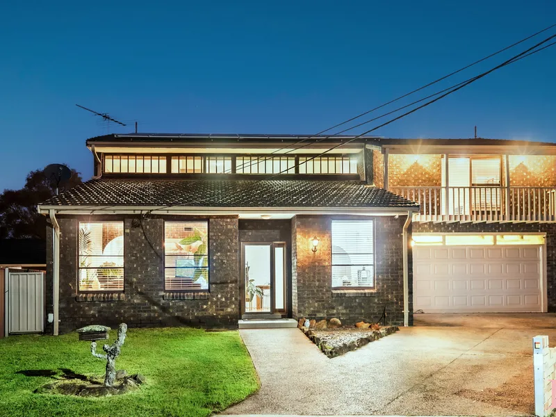 Impressive Residence with Resort Style Living