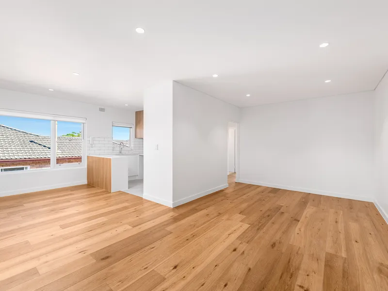 Beautifully Renovated Apartment