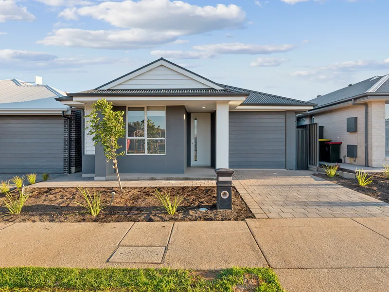 BROOKMONT ESTATE - READY FOR SPRING