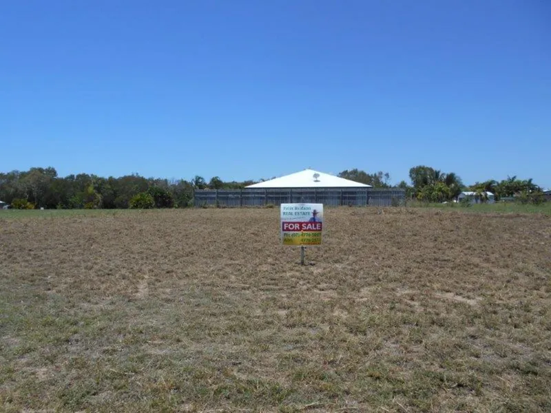 OWN A BLOCK ON A STREET WITH A GREAT CHRISTMAS THEMED NAME !