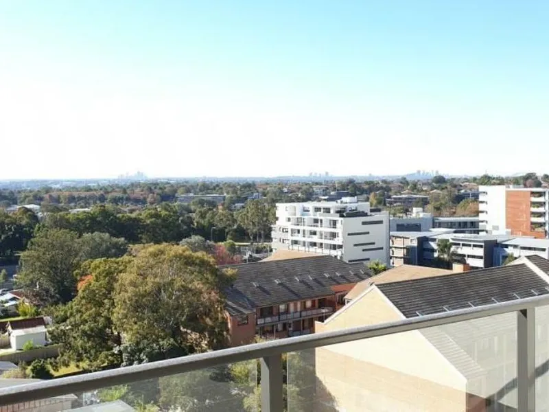Uninterrupted, North-East City Views from Top Floor