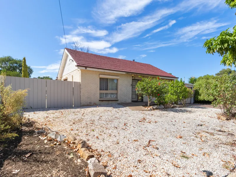 Three Bedroom Family Home with Large Yard