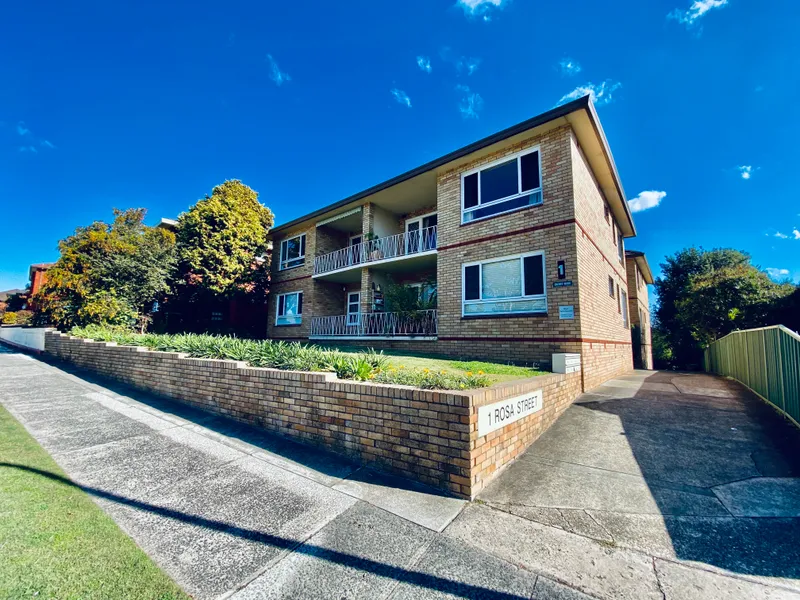 BRAND NEW FULLY RENOVATED DELIGHT