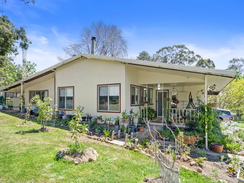 FIND YOUR RURAL NUGGET OF GOLD at Nundle