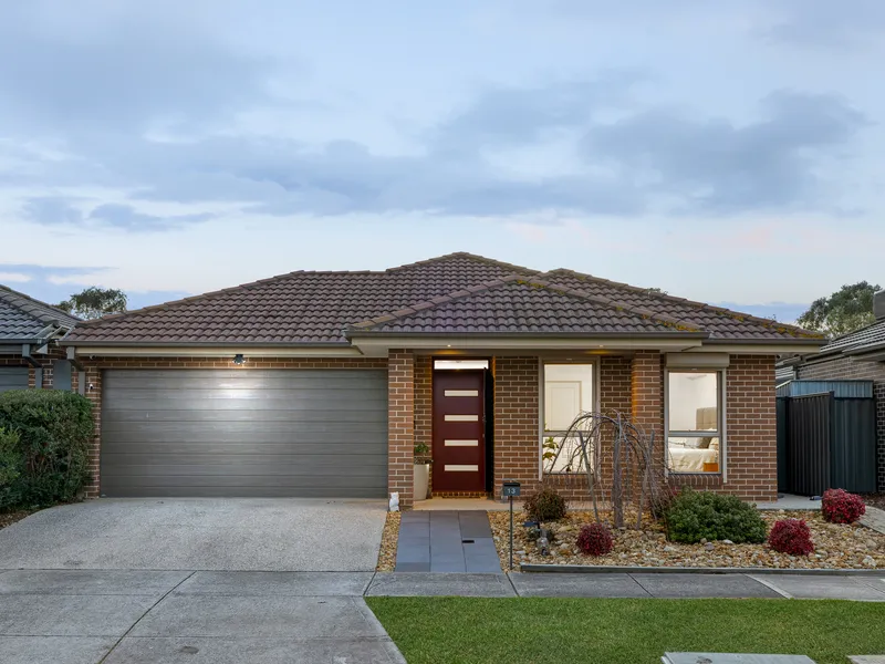 Contemporary Family Living at Its Finest!