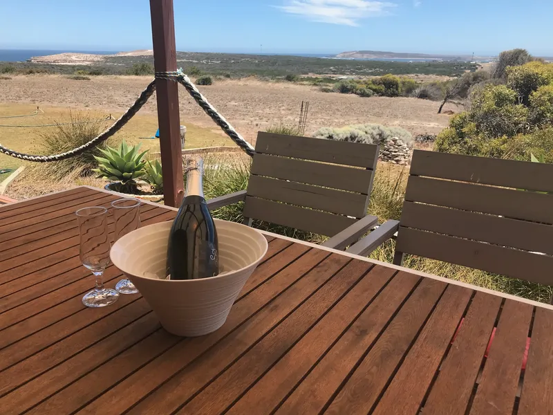 Coastal retreat on the Eyre Peninsula - Elliston