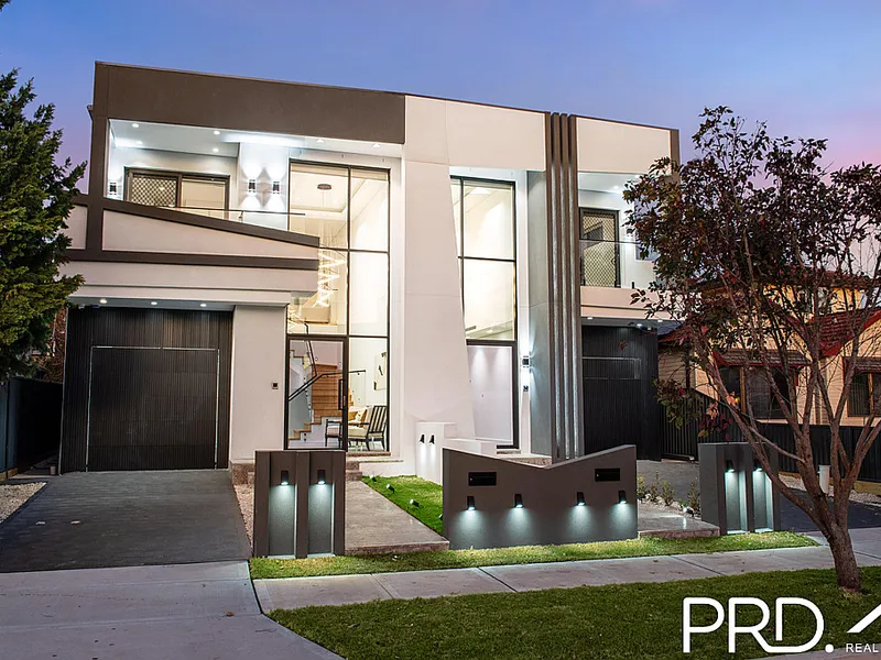 FULL BRICK LUXURY MASTERPIECE