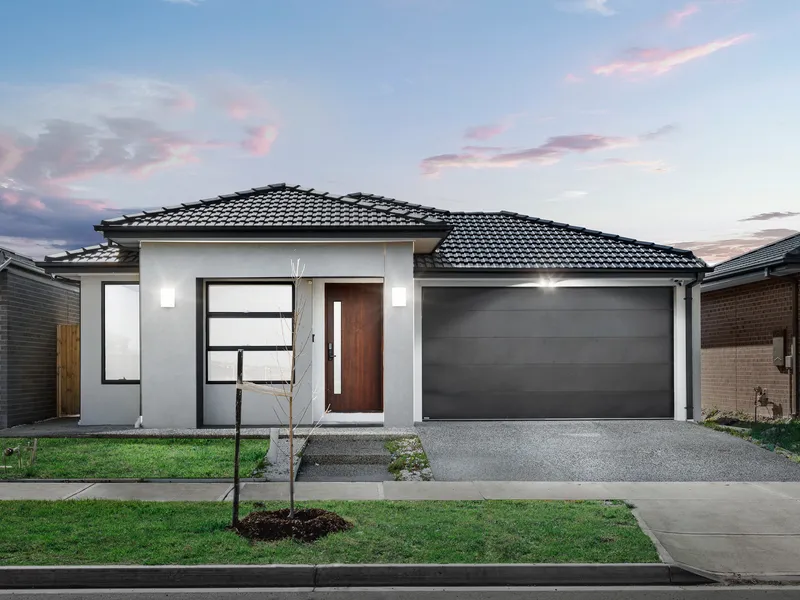 Nest or Invest in premium growing suburb !!!
