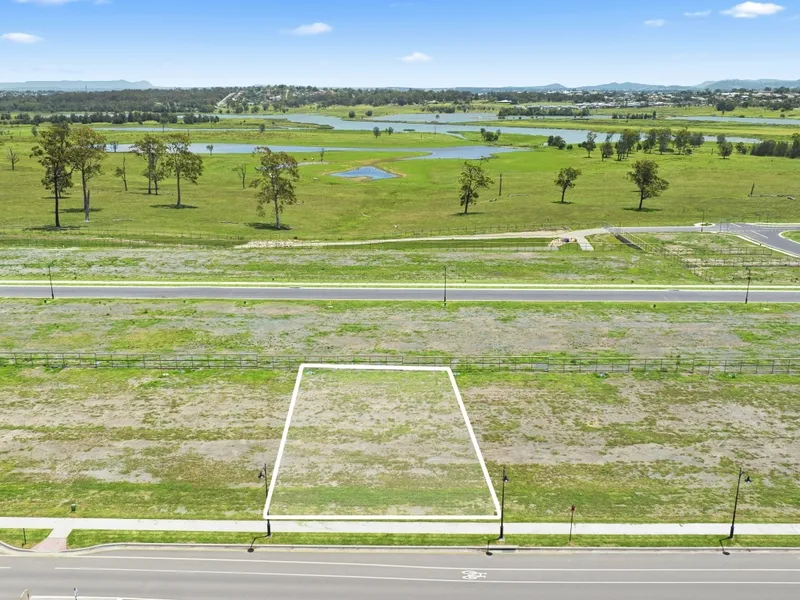 Level registered land in Waterford Estate