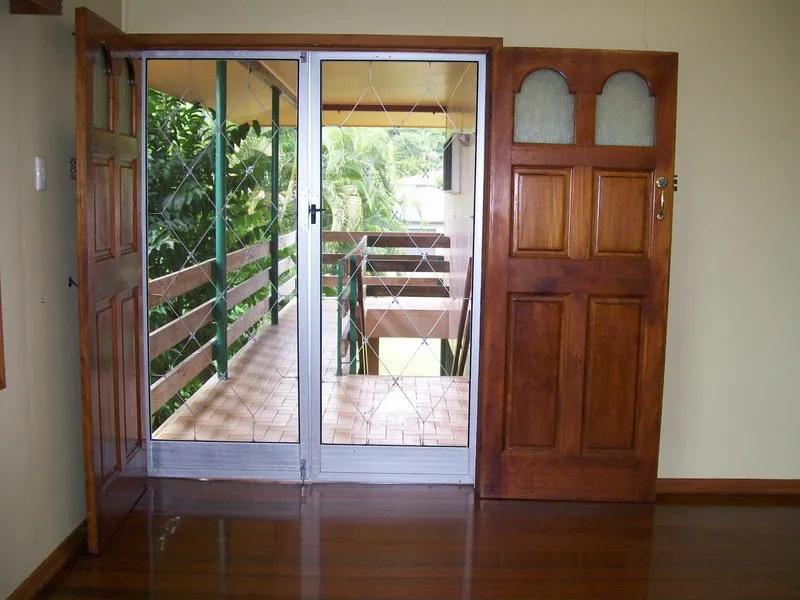 VERY  NEAT HOME WITH POLISHED HARD WOOD TIMBER FLOORS THROUGHOUT