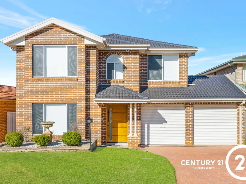 TWO STORY MODERN LUXURY!