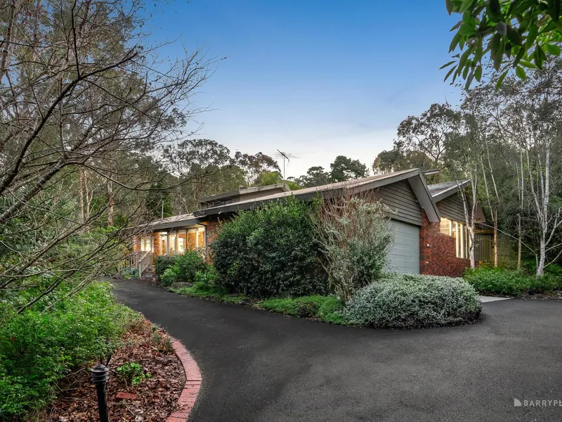 Resort recreation and relaxation among Donvale’s elite.