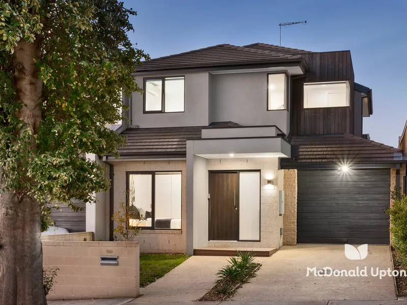 Buckley Park Entertainer’s Haven