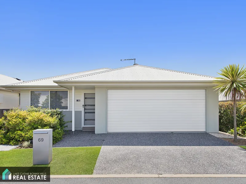 Coastal Seaside Living For Over 50's