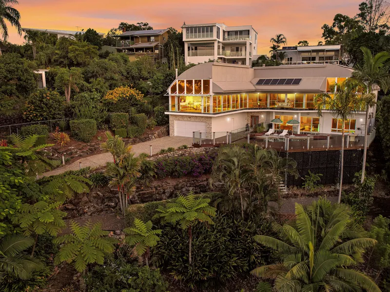 Prestige Home with Priceless Ocean Views