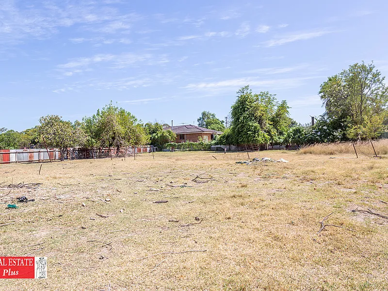 Rear Land With Development Potential