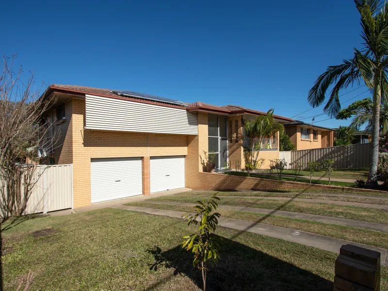 ELEVATED POSITION / VIEWS FOR MILES