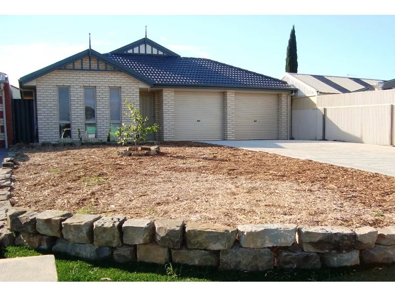 Well Presented Three Bedroom Home!