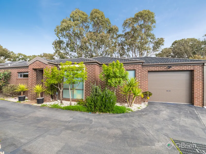 Spacious 2 bedroom Villa in great Location!