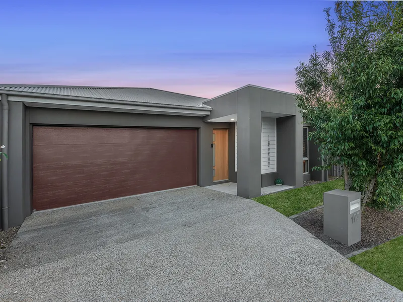 Modern and Immaculate Family Home in Superb Location!