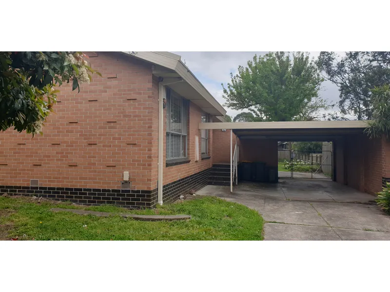 10 Haros Avenue, Nunawading, VIC 3131 - Great Location!