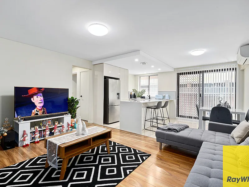 Currently returning $400 a week rent!