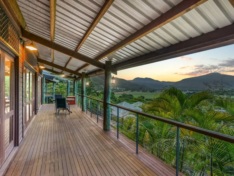 Your Own Private Tropical Paradise on 2500sqm