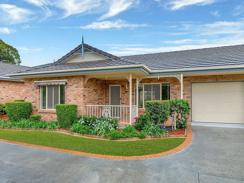 2 bedroom, fully refurbished