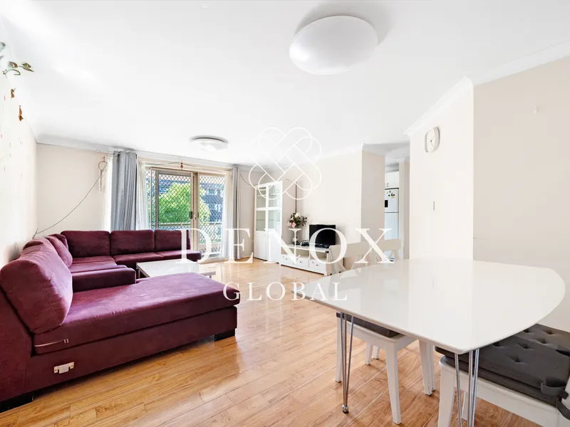 Spacious 3 bedroom apartment in a sought after suburb