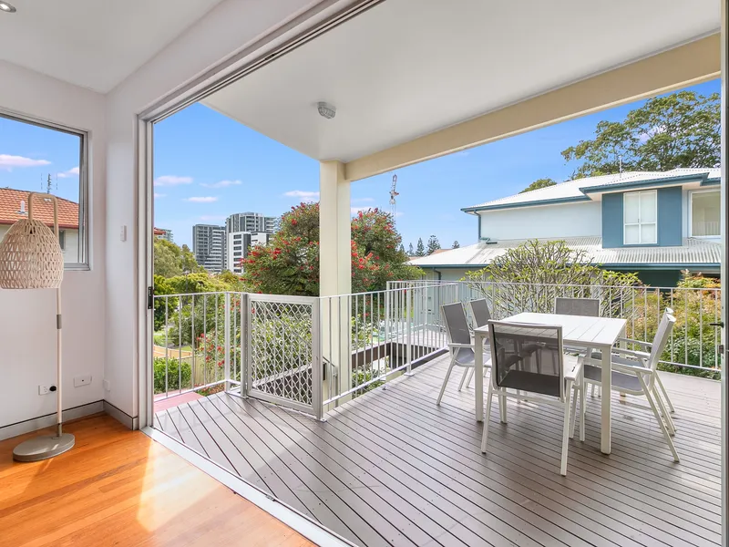 Duplex Pair Just Footsteps From Kirra Beach