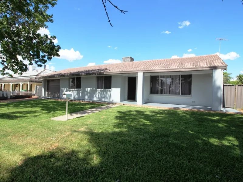 Central Moree Home