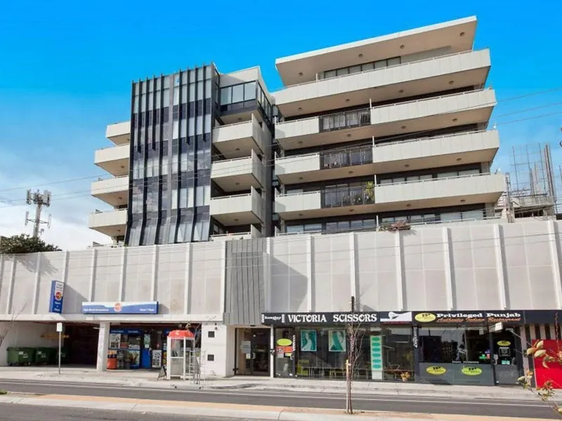 Impressive Apartment in Central Location