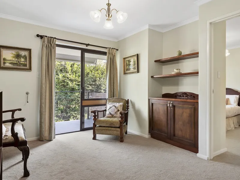 RELAXED LIFESTYLE BECKONS - NO EXIT FEES ON SALE- for people aged Over 55 only.