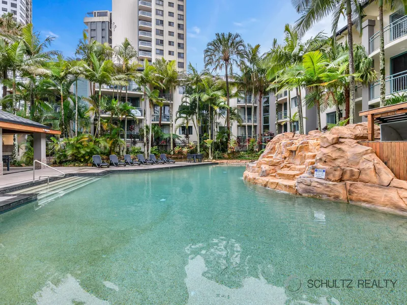 Spacious 2 bedroom, 2 bathroom, 1 car space unit in beautiful beachfront complex in Palm Beach.