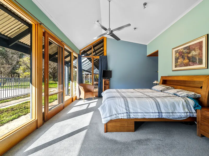 Exemplary in Craftsman Design !