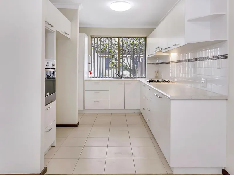 Wonderful villa in the blue-ribbon location of the popular Huron Estate