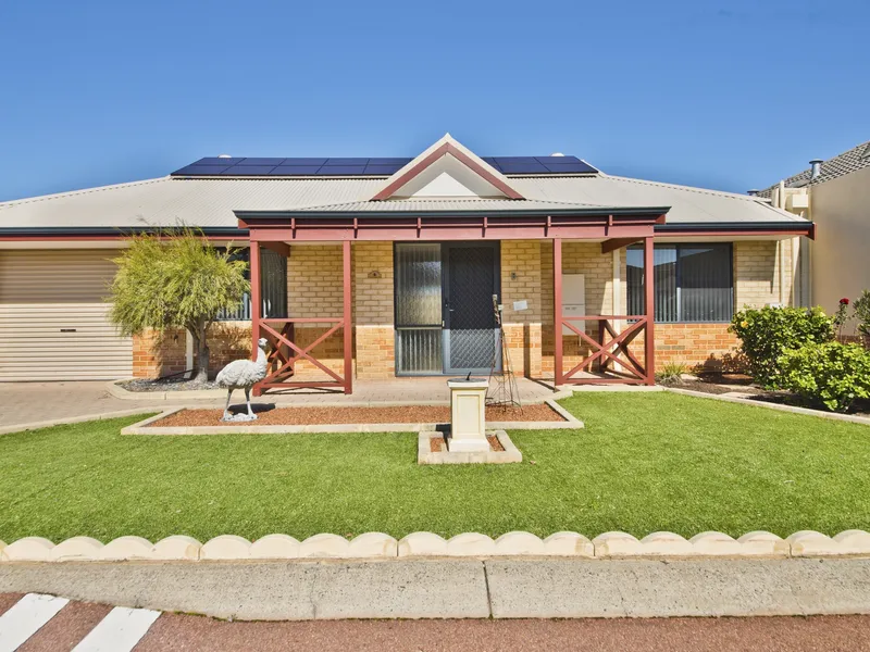 6 Baronia Loop, Greenfields