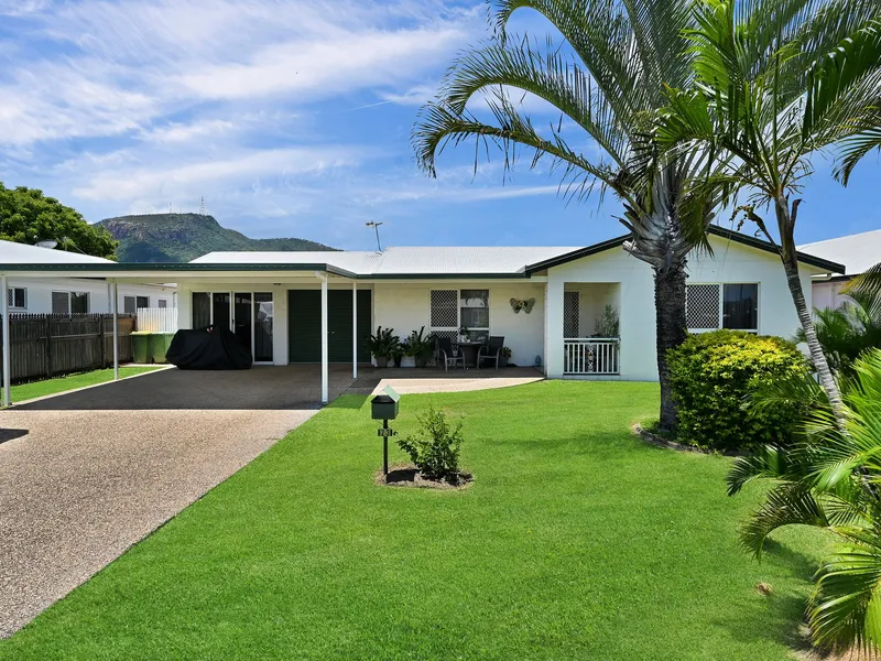 Get ready for Summer! Poolside Bliss - Perfectly Positioned Family Home