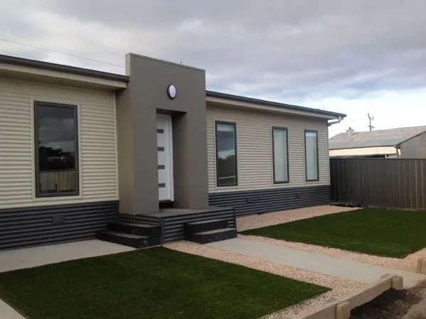 Three Bedroom - Quiet Location