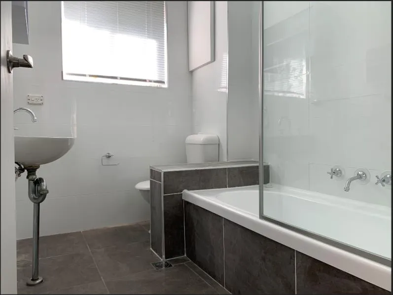 Renovated 2 bedroom unit!