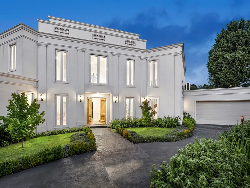 A serene and luxurious entertainer on 514 sqm approx