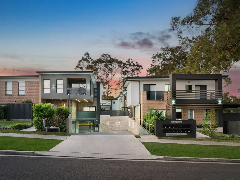 Spectacular family townhouse in premier setting