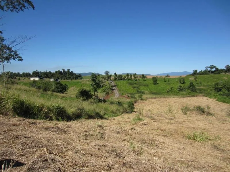 ELEVATED, VIEWS - SMALL ACREAGE BLOCK