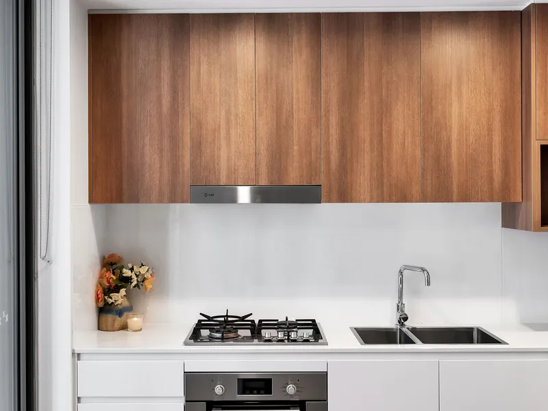 Centrally Located Modern Apartment 