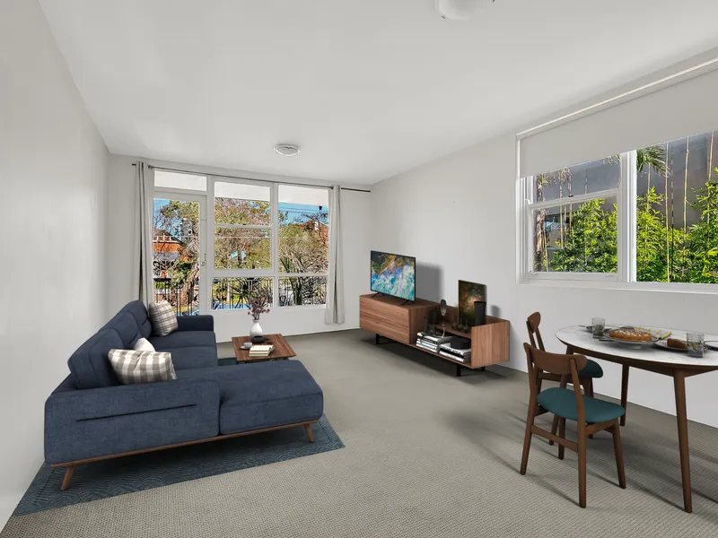 Sunny apartment in excellent location